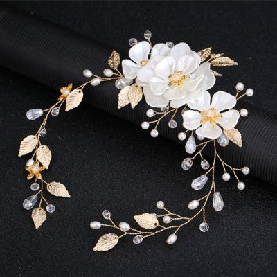 Flower Design Diamond Wedding Hair Headband - Click Image to Close